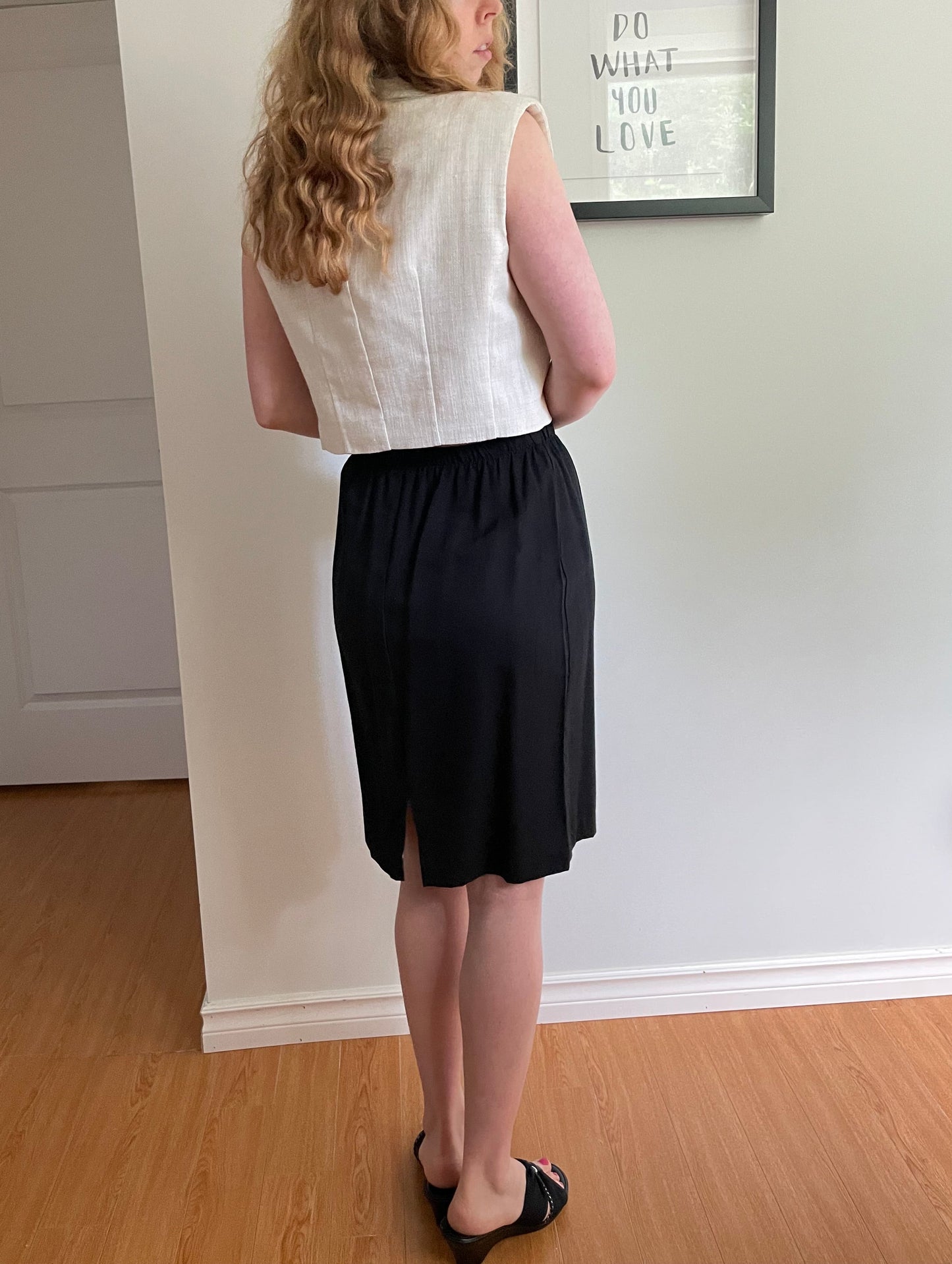 Black Stretch Waist Professional Knee-Length Skirt - XS/S