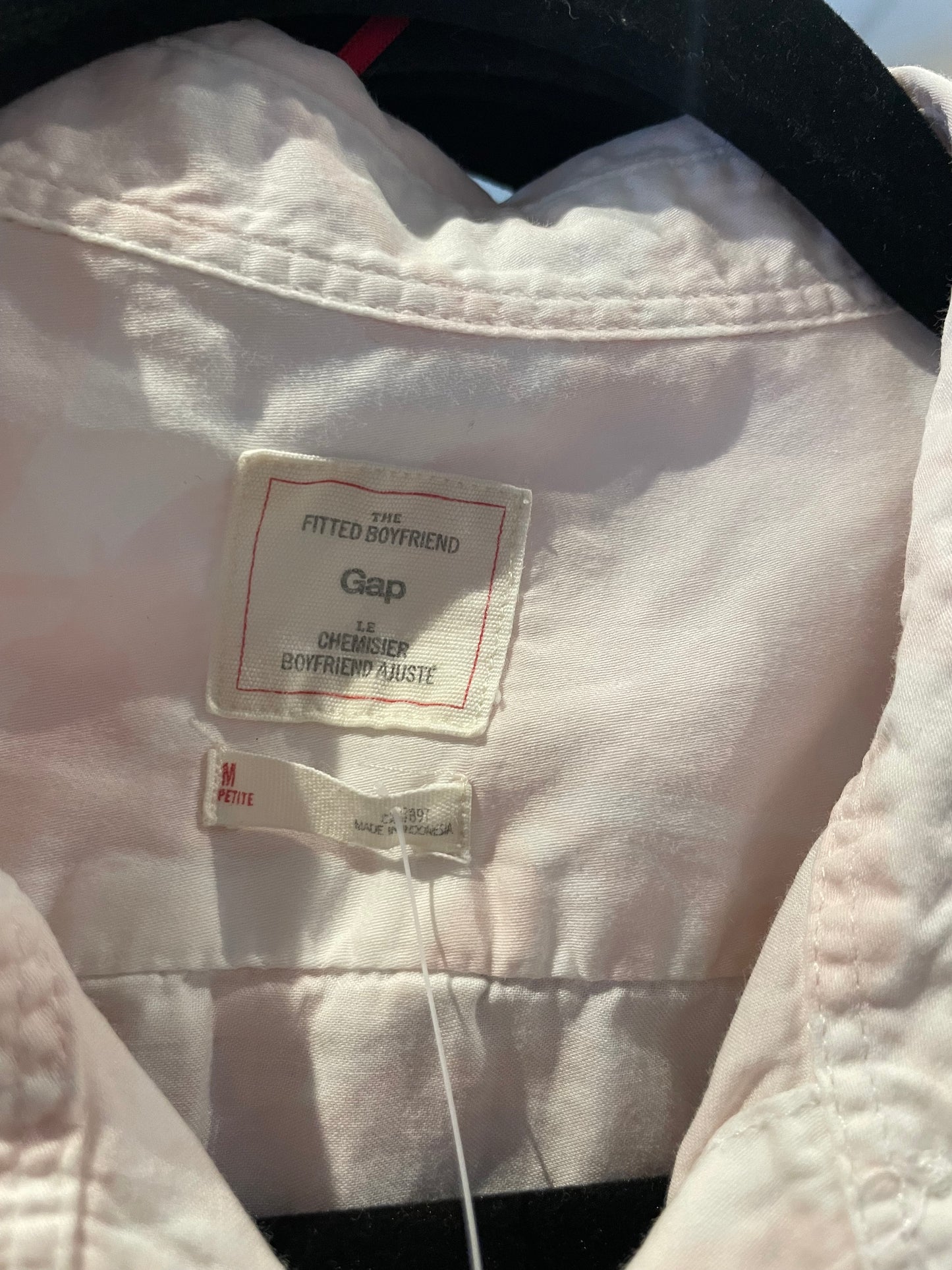 GAP Sunwashed Light Pink Tropical Print 100% Cotton Fitted Boyfriend Button Up Shirt - Medium Petite