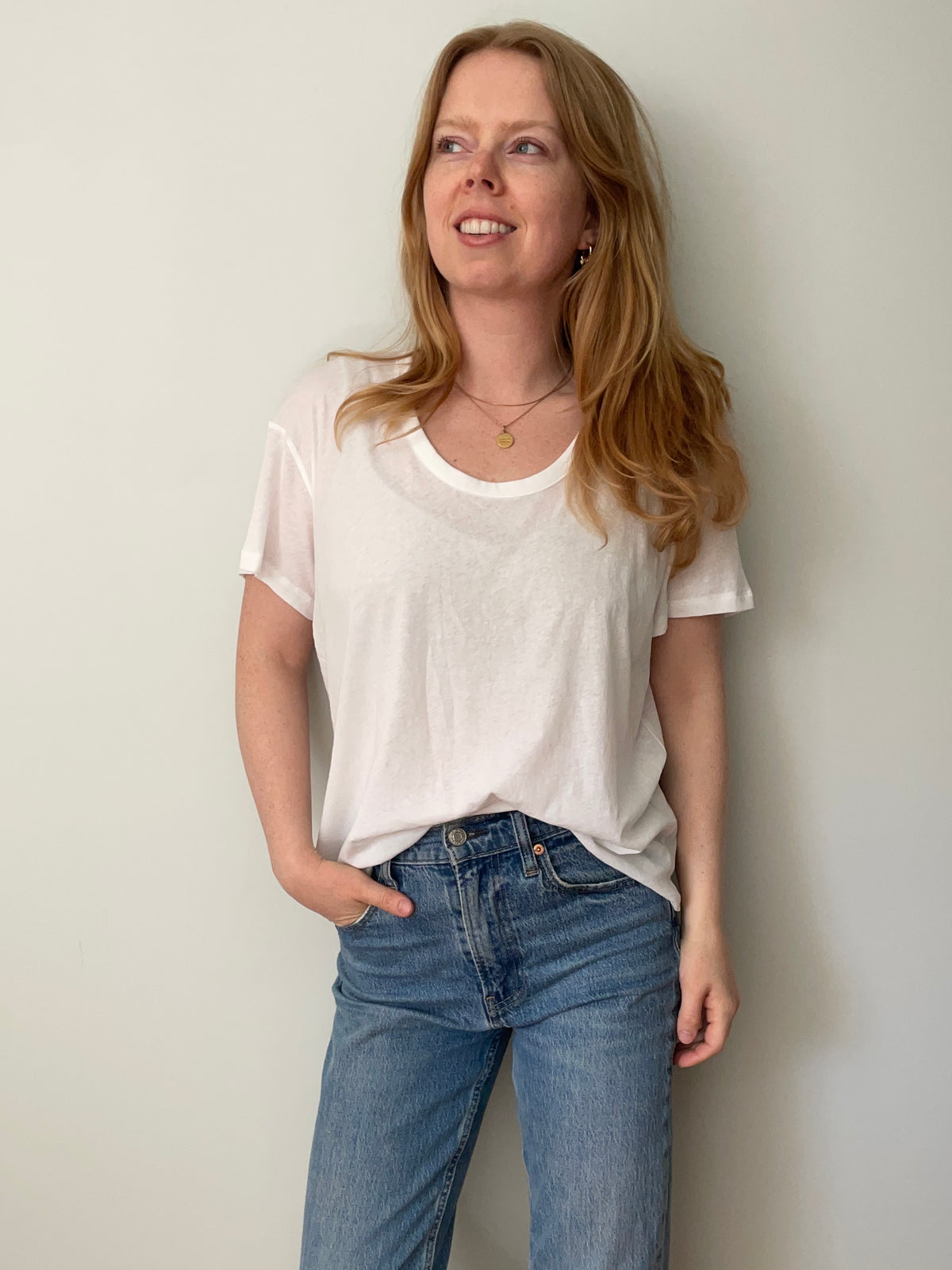 Everlane White Air Scoop-Neck 100% Cotton Tee – Medium – NWT