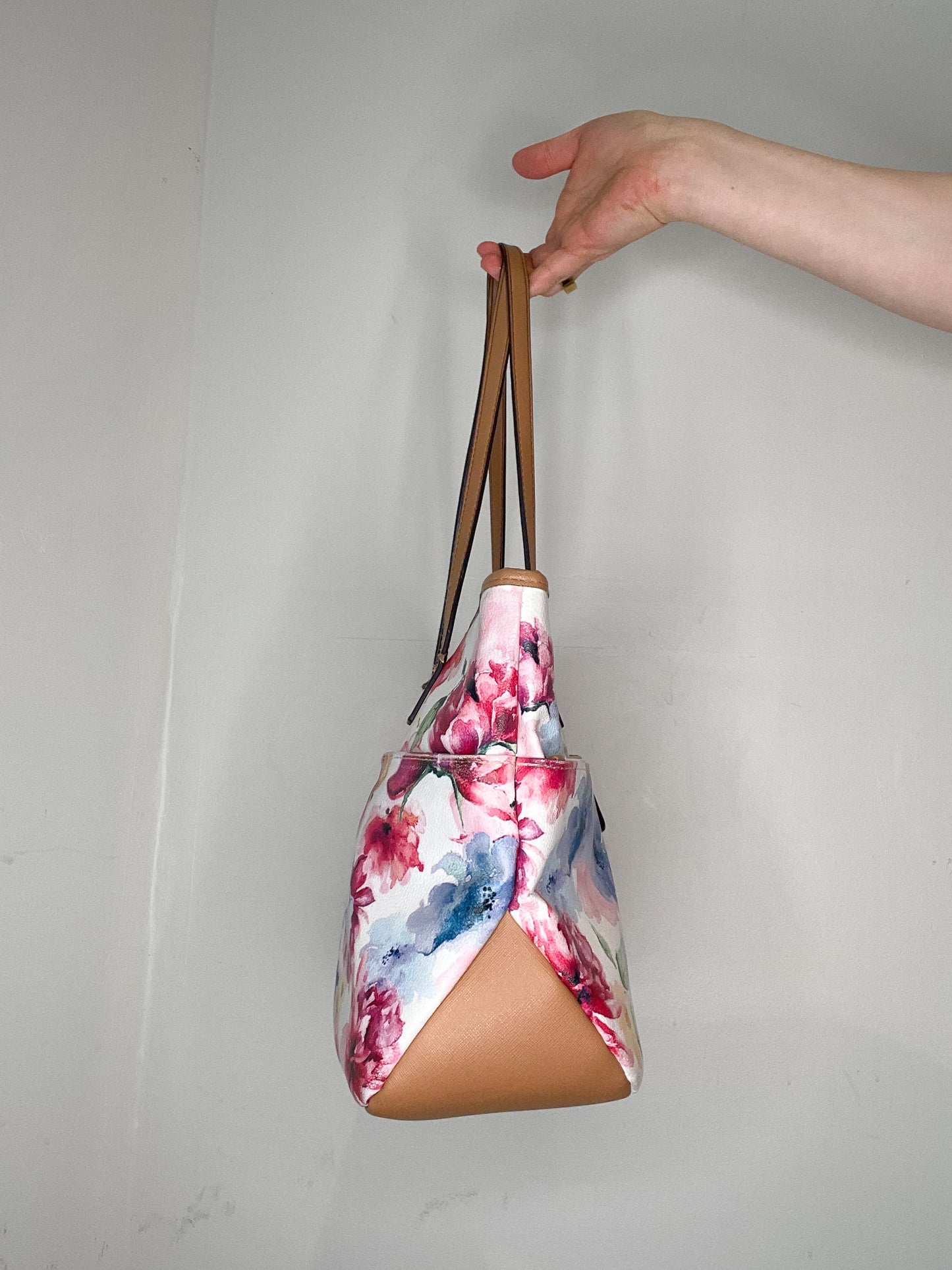 Pink Floral Zipper Tote Bag