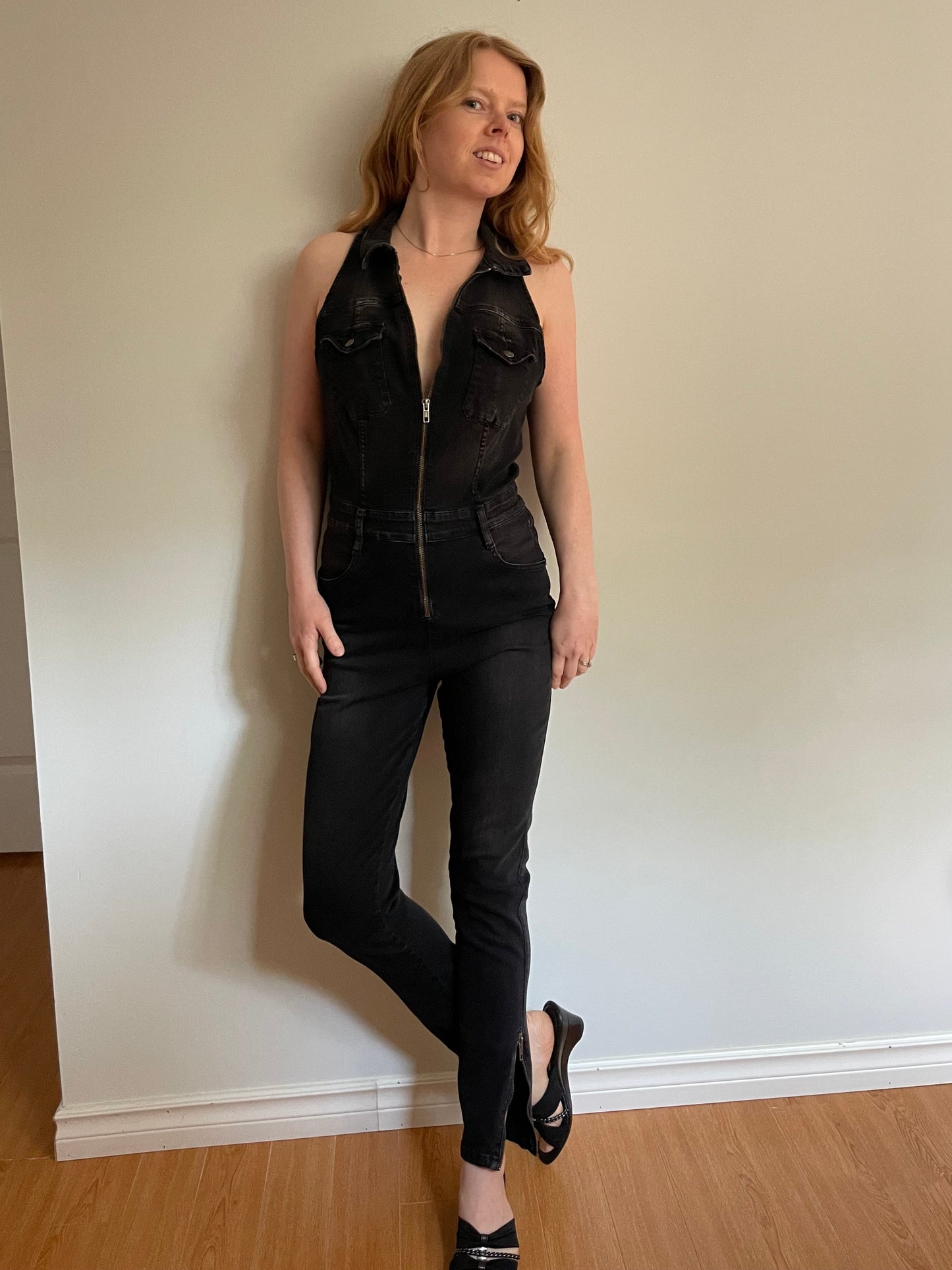 GUESS Black Stretch Denim Zip-Front Sleeveless Jumpsuit – Size 8