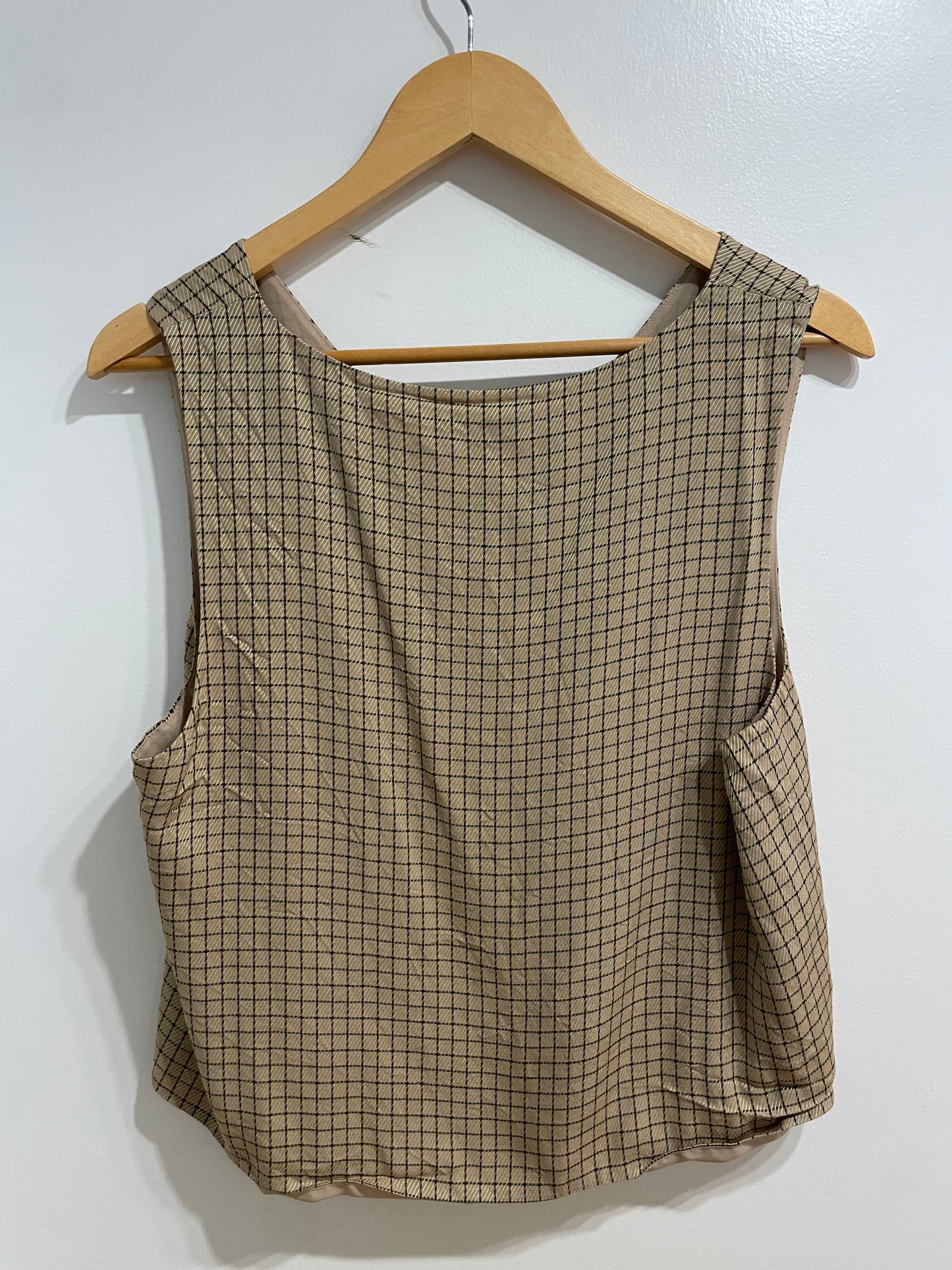Babaton Taupe Black Grid Sleeveless V-Neck Top - Large