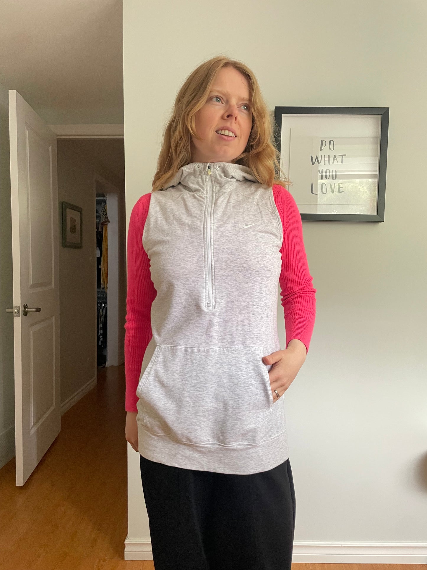 Nike Light Grey Dri-FIT Sleeveless Hooded Half-Zip Tunic Vest - Medium