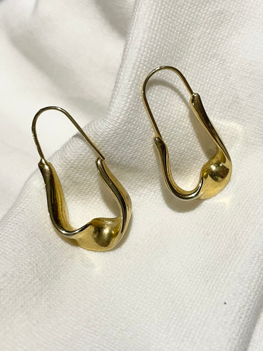 Gold Tone Sculptural Teardrop Drop Earrings