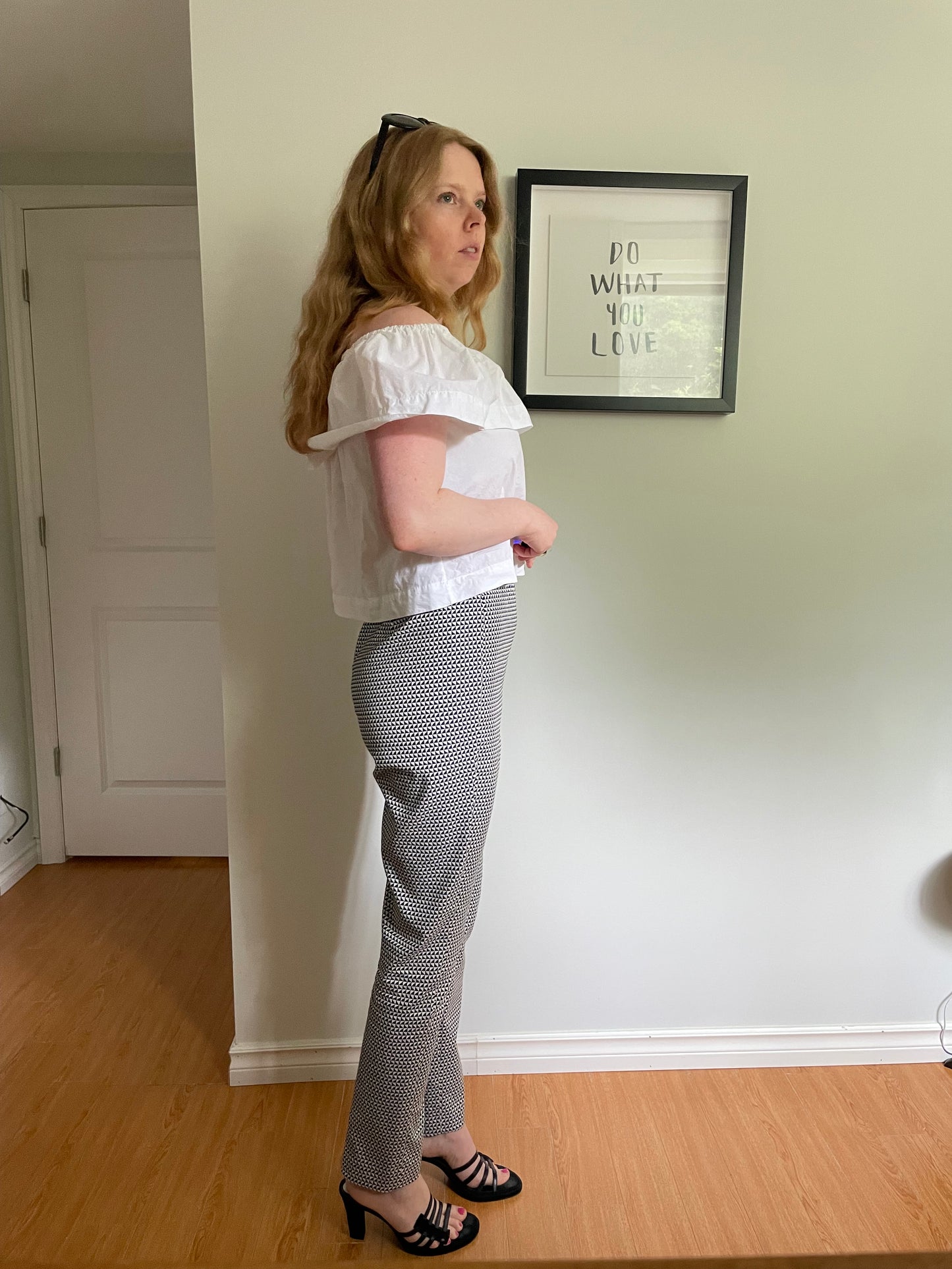 Theory Black & White Geometric Arlington Straight Leg Pants – Size 6