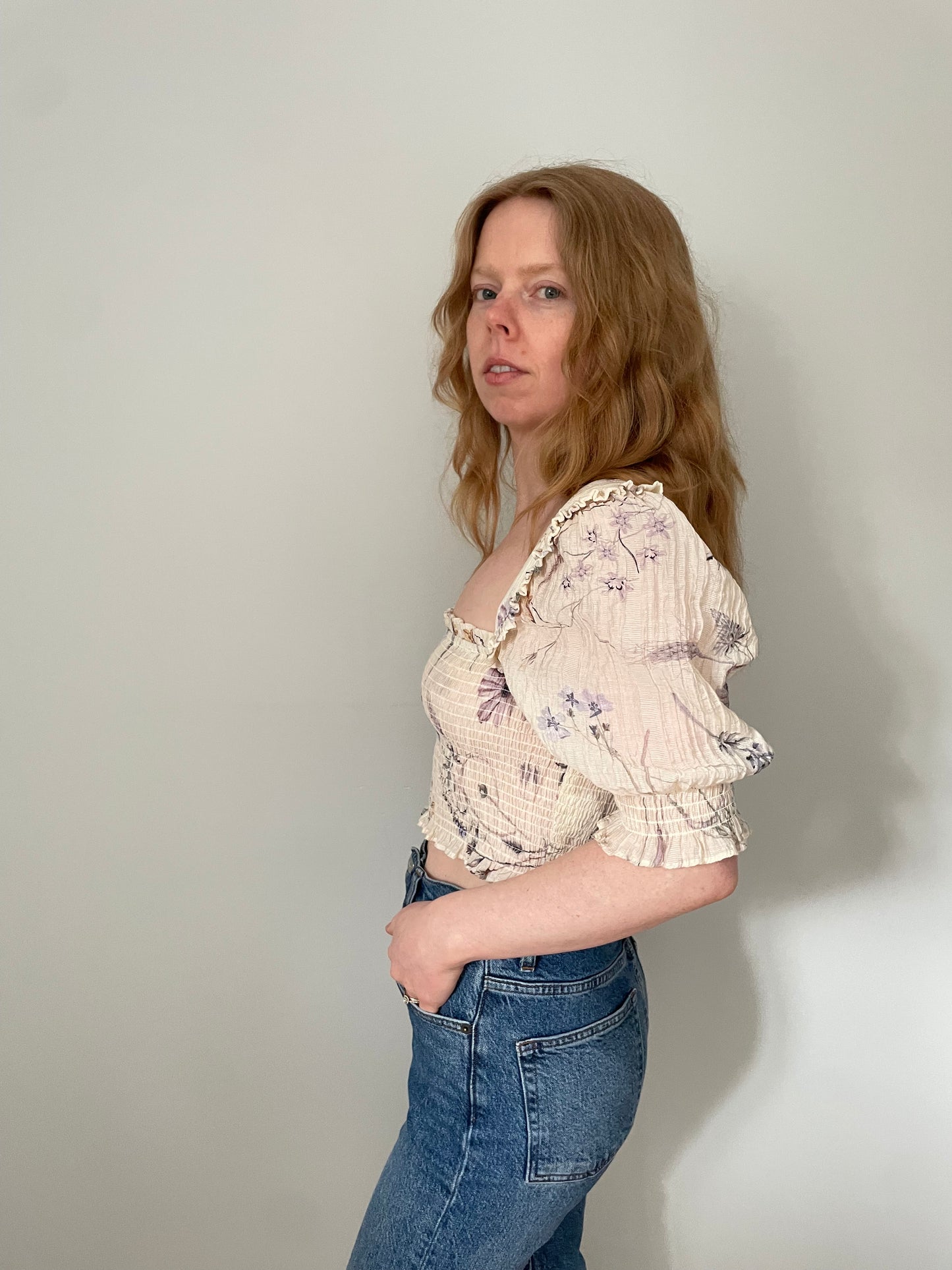 H&M Cream Floral Smocked Puff Sleeve Crop Top – Size XS