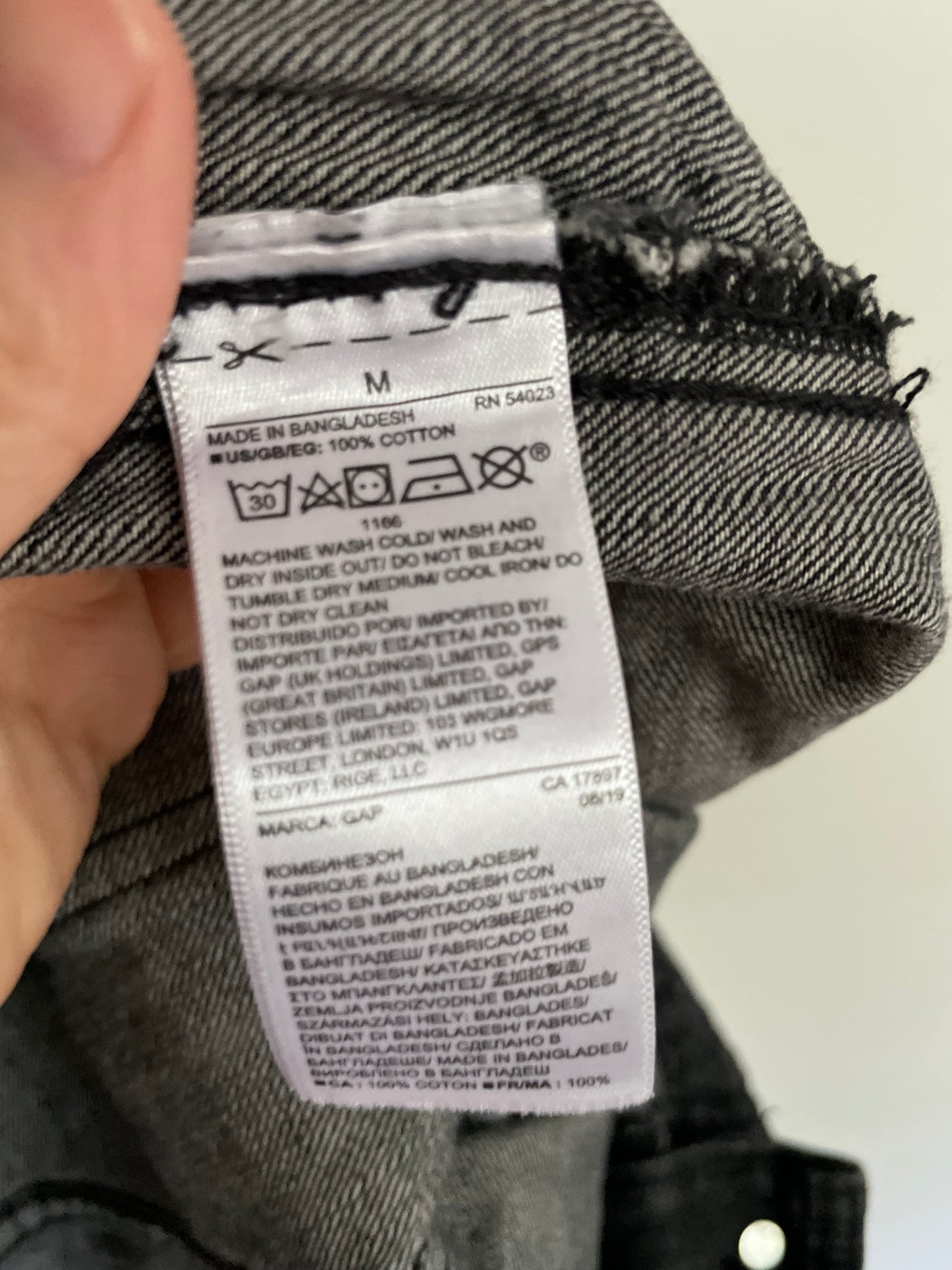 GAP Denim Black 100% Cotton Relaxed Overalls – Medium