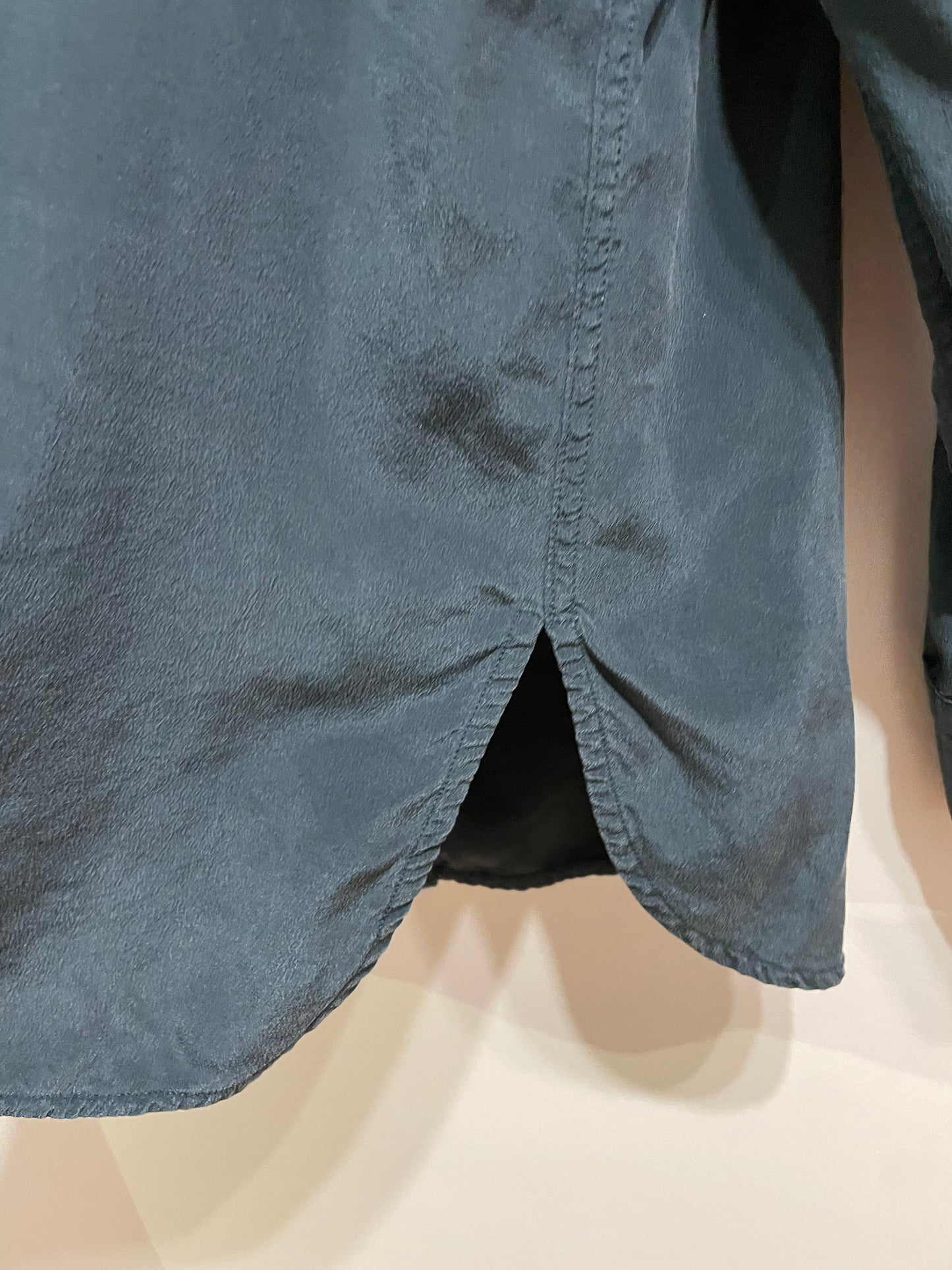 Vince Forest Green 100% Silk Blouse – Size 12