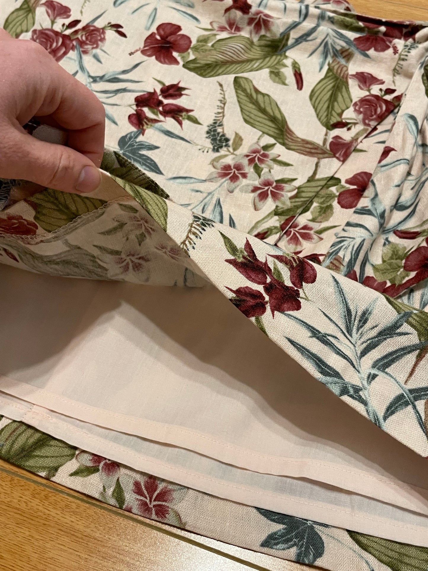 Maison d’Amélie Cream Burgundy Green Floral Linen Blend Wrap Mini Skirt — XL