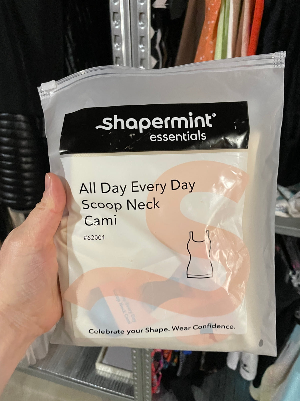 Shapermint Essentials Ivory Scoop Neck Cami – Tagged XL