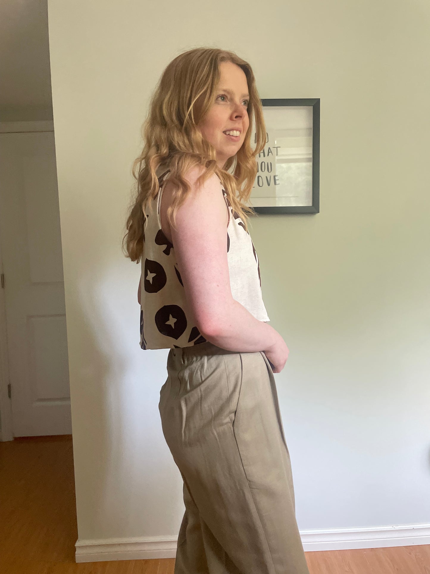 farukEkin Cream & Brown Graphic Linen Cropped Tank Top - EU 38/M