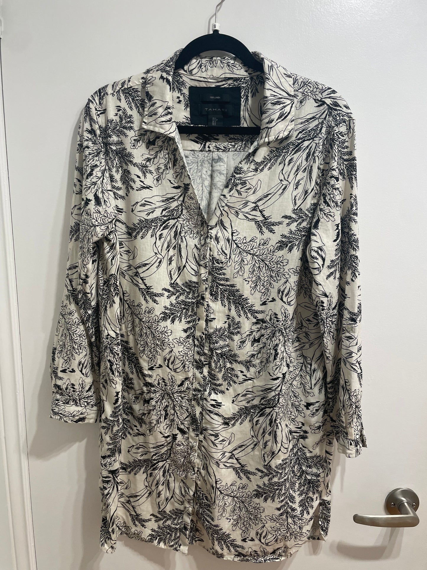 Tahari Black & Ivory Linen Tunic Shirt - Size Small