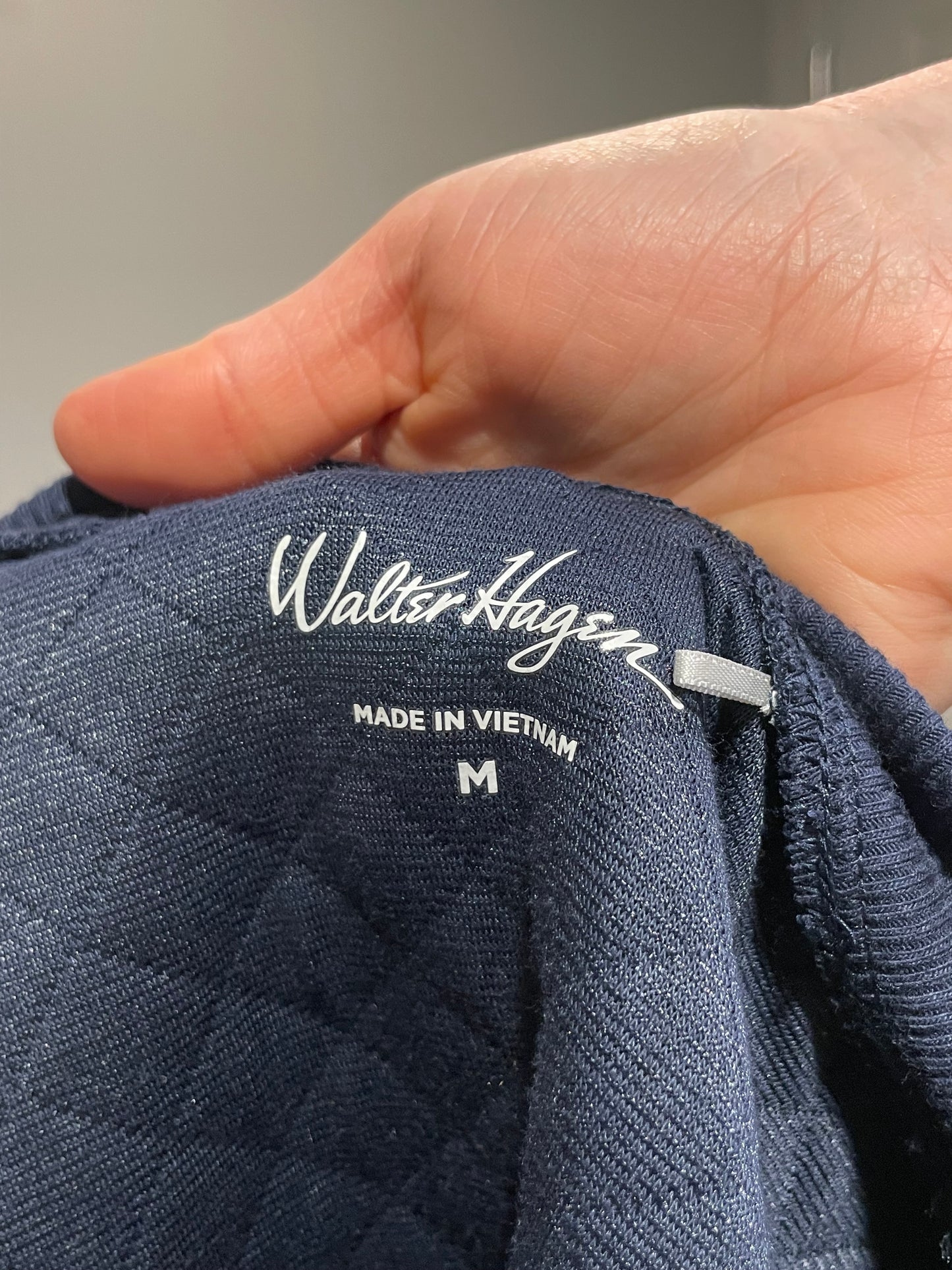 Walter Hagen Navy Quilted Pullover Sweatshirt – Medium