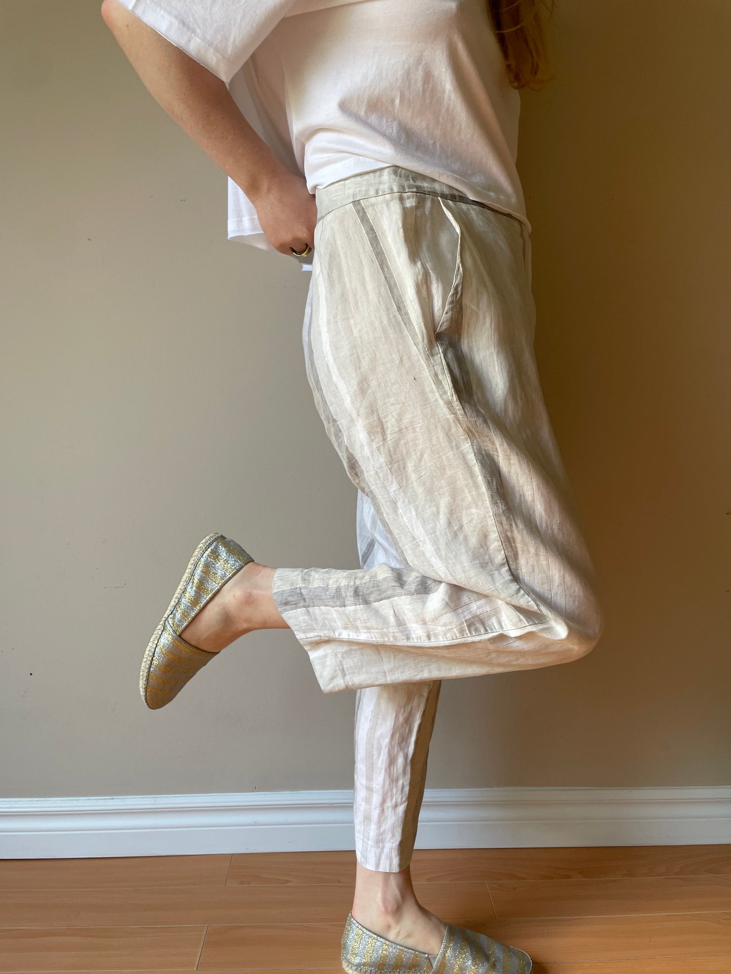 Cannella Beige Metallic Stripe Linen High Rise Cropped Pants - EU 48 (Large)