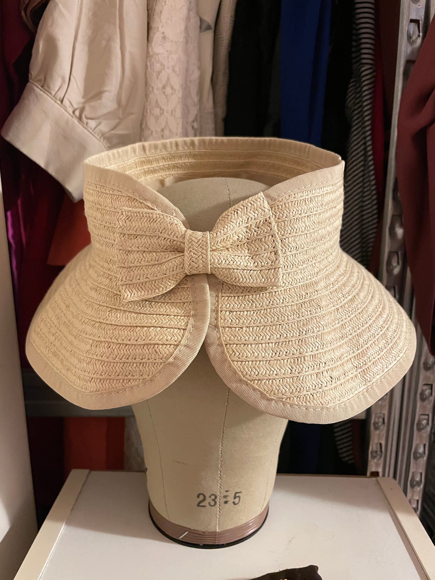 Cream Bow Straw Visor – Small
