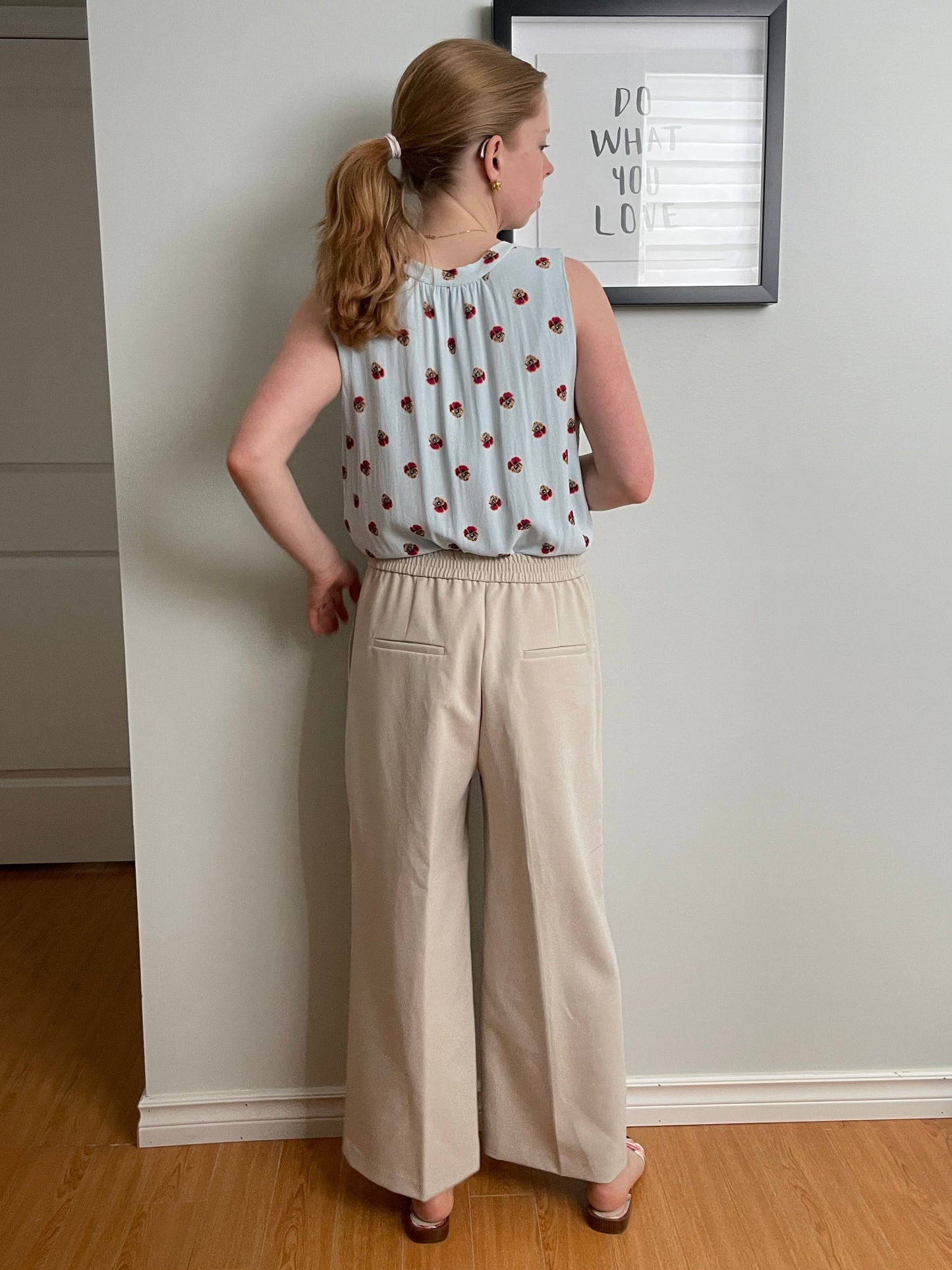 ZARA Beige Wide Leg Trousers – Elastic Waist NWT – Large