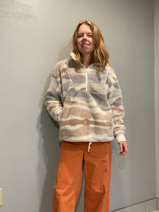 Mountain and Isles Cream & Taupe Faux Fur Half-Zip Pullover – L/XL