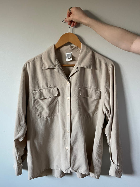 Vintage Cleo Beige 100% Silk Button-Up Shirt – Medium