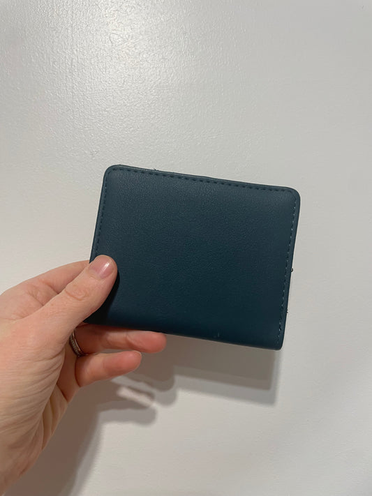 Safe Keeper – Teal Compact Wallet