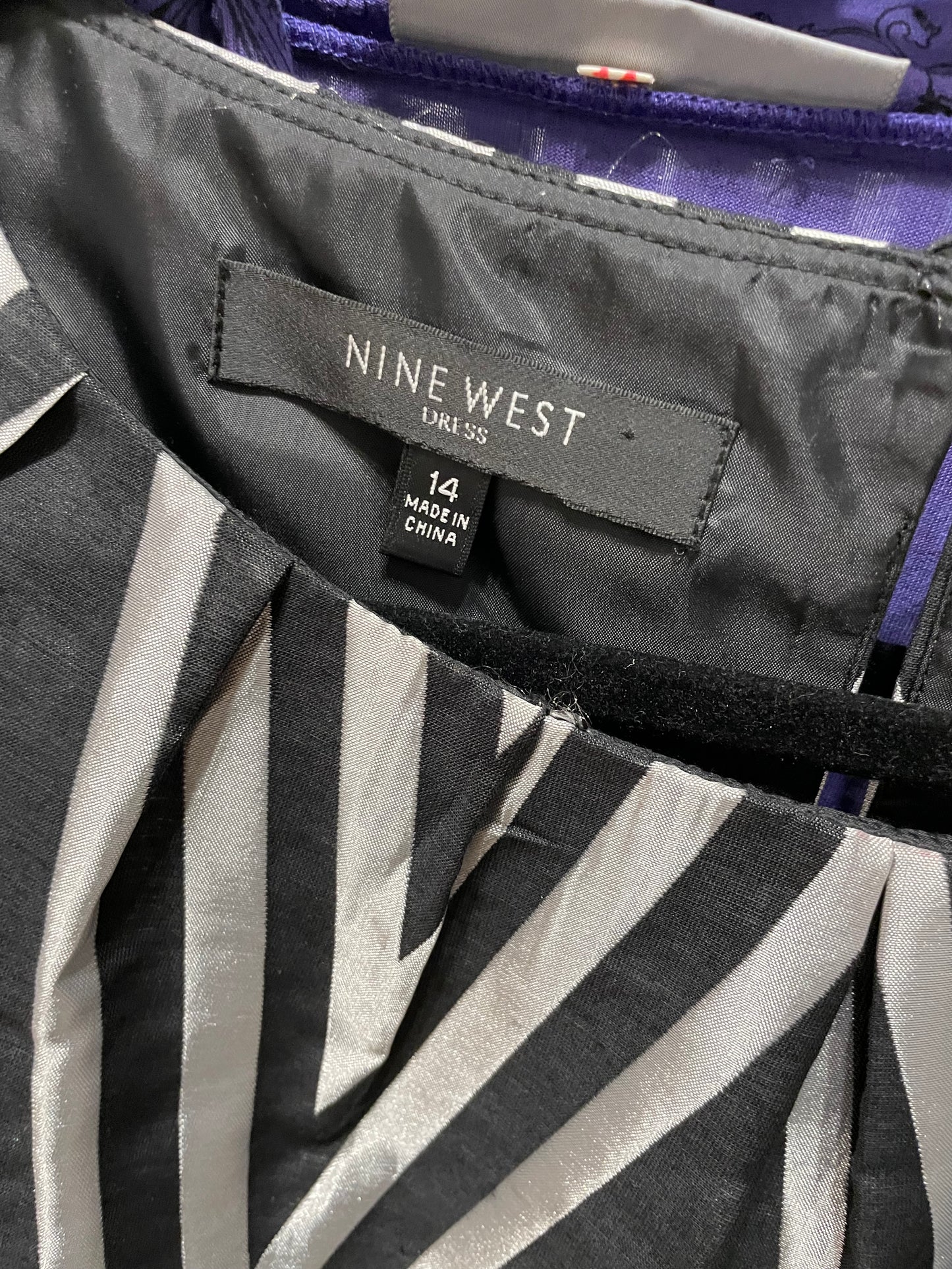 Nine West Black & Silver Chevron Sheath Dress with Red Belt – Size 14