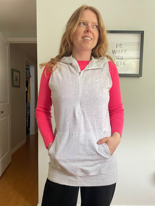 Nike Light Grey Dri-FIT Sleeveless Hooded Half-Zip Tunic Vest - Medium