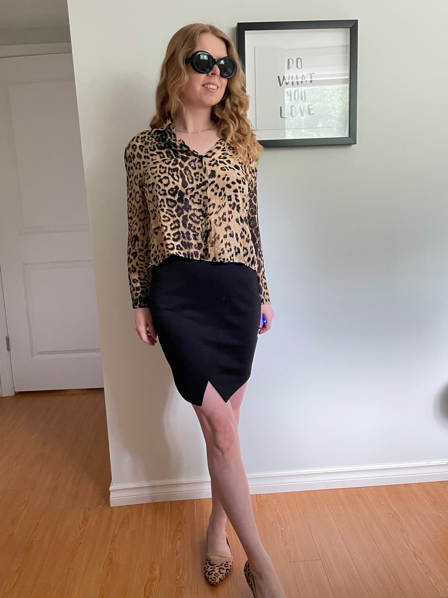 Amisu – Black High Rise Cutout Mini Skirt – Size 4 / XS-S