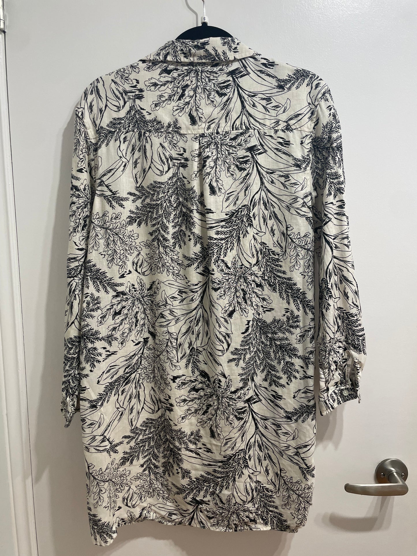 Tahari Black & Ivory Linen Tunic Shirt - Size Small