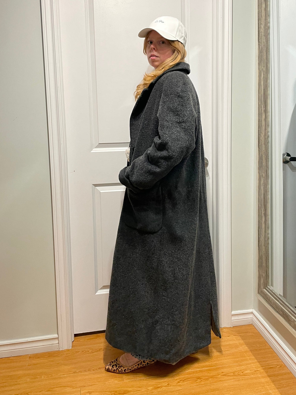 Walker Classic Fashion Charcoal Kid Mohair Long Coat – Size 14-16