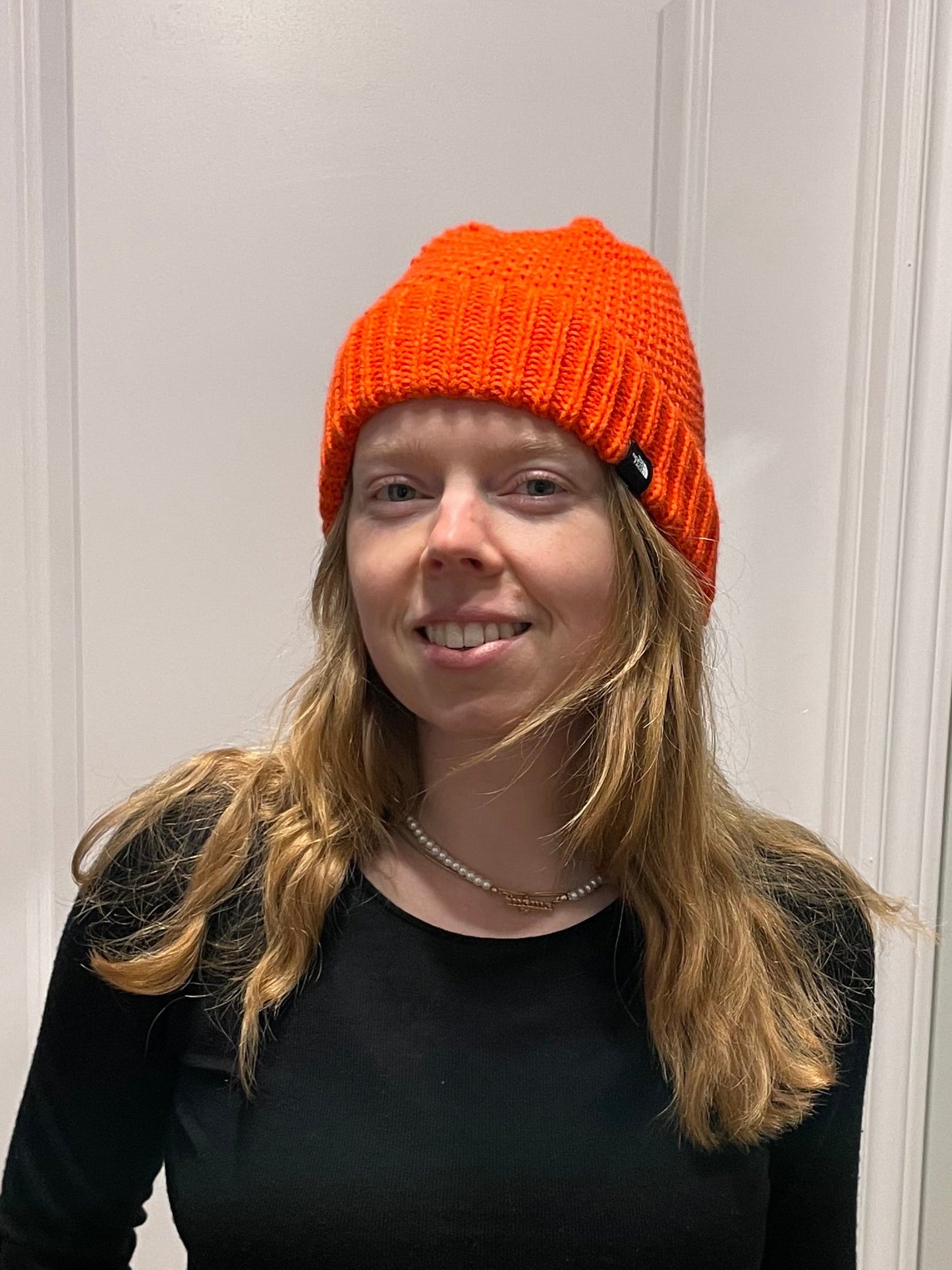 The North Face Bright Orange Chunky Knit Beanie NWT – One Size