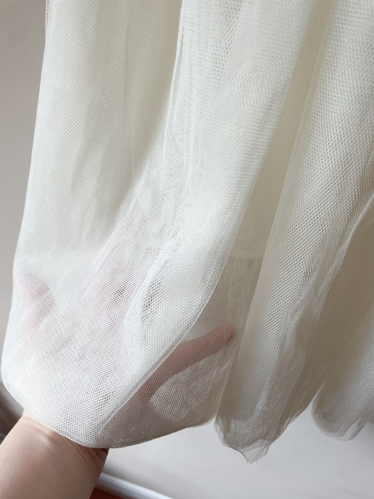 Cream Tulle Midi Skirt - S/M