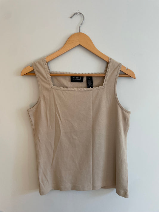 Studio by Liz Claiborne Beige Cotton Square-Neck Tank – Medium