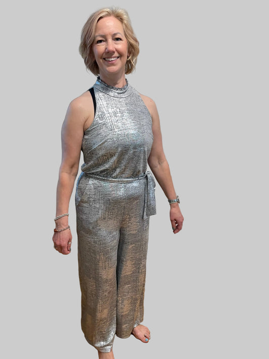 Vince Camuto Silver Metallic Sleeveless Jumpsuit with Tie Waist – Size 2 (up to a medium)