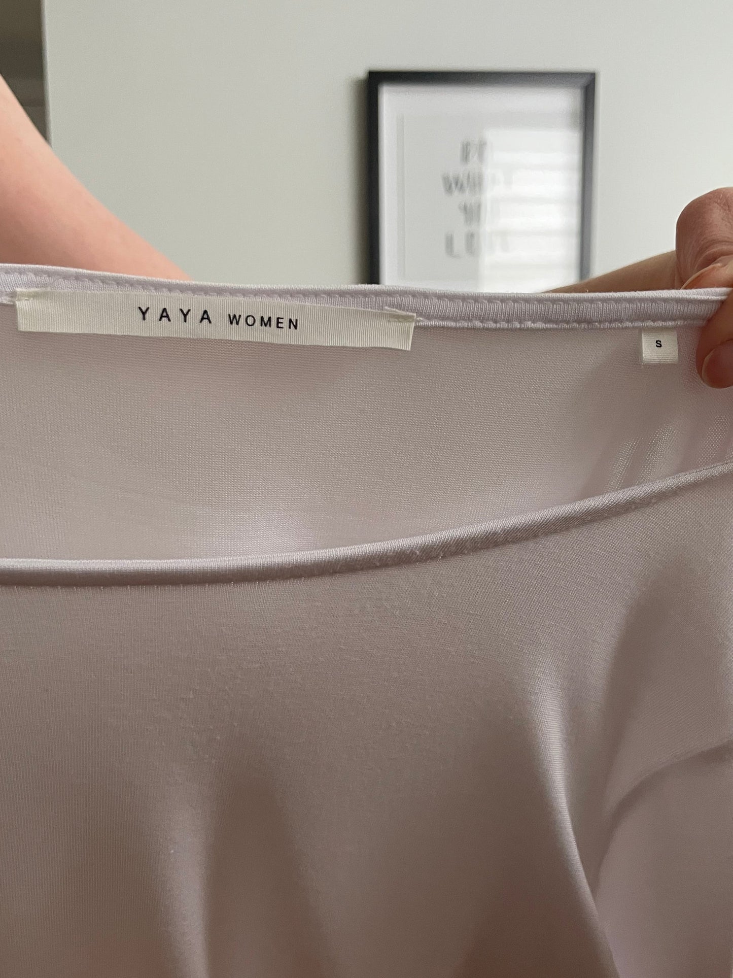 YAYA Women Brushed White Lightweight Modal Blend Knit Top – Size Small