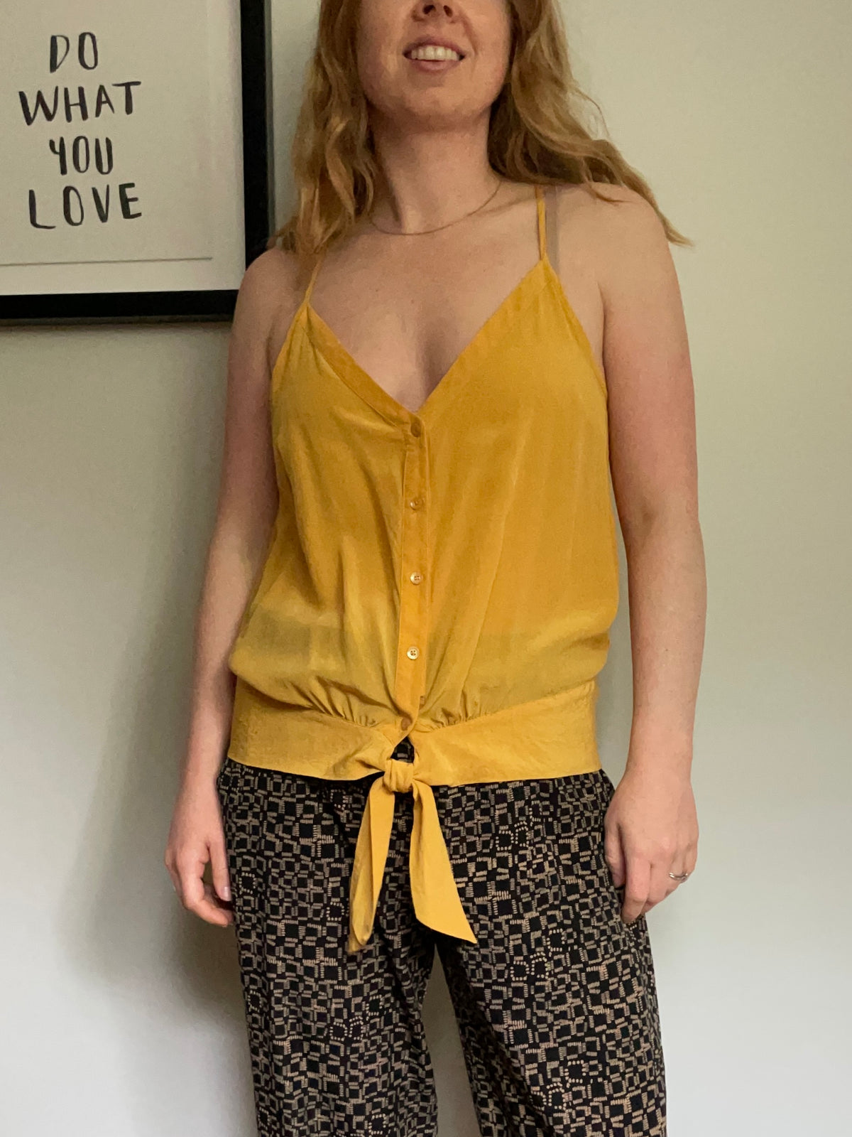 bebe Mineral Yellow Mulberry Silk Racerback Tie-Waist Top – Medium
