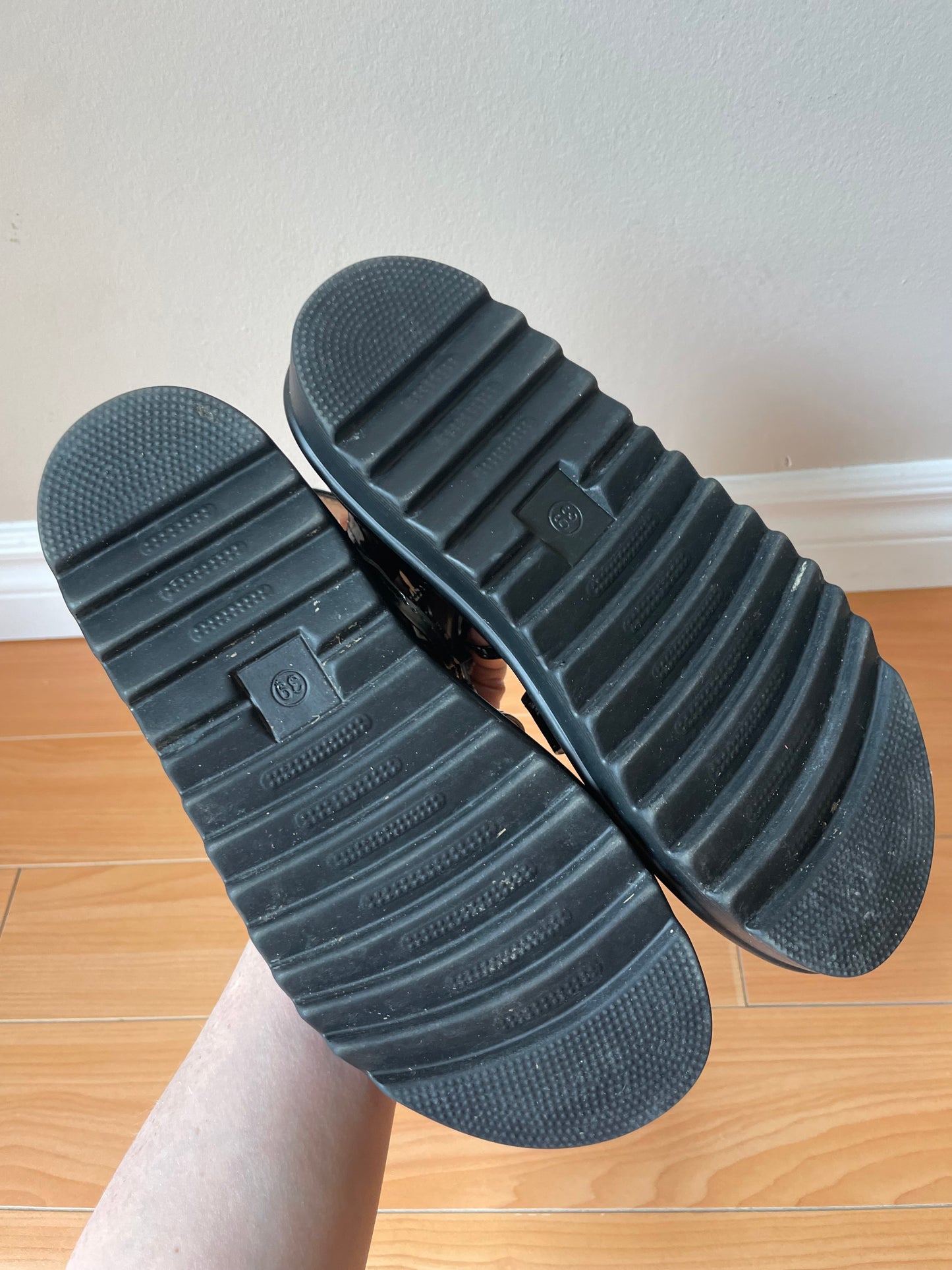 Strappy Black Platform Sandals – Size 39