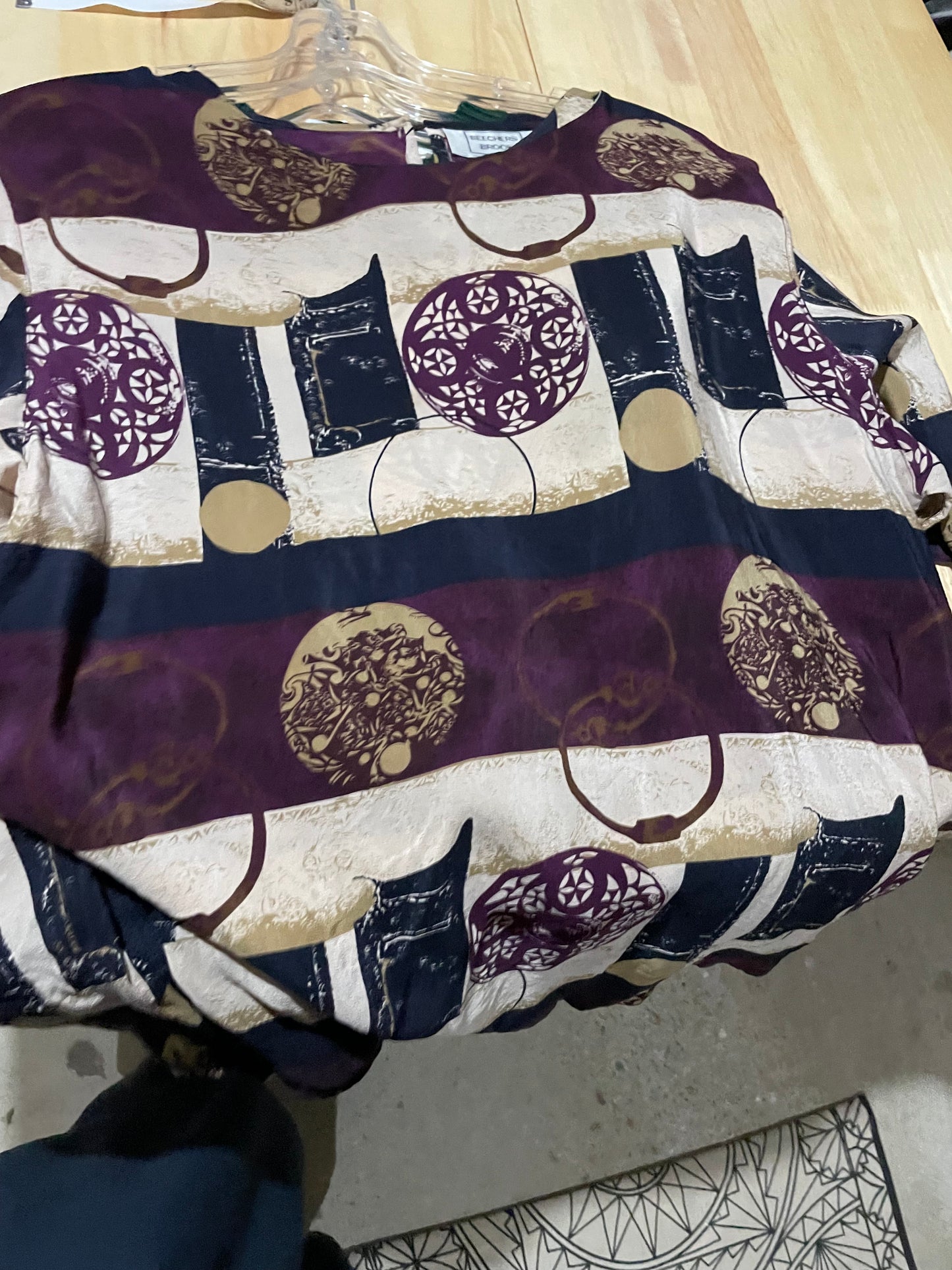 Beechers Brook Plum & Gold Abstract 100% Silk Blouse - Large