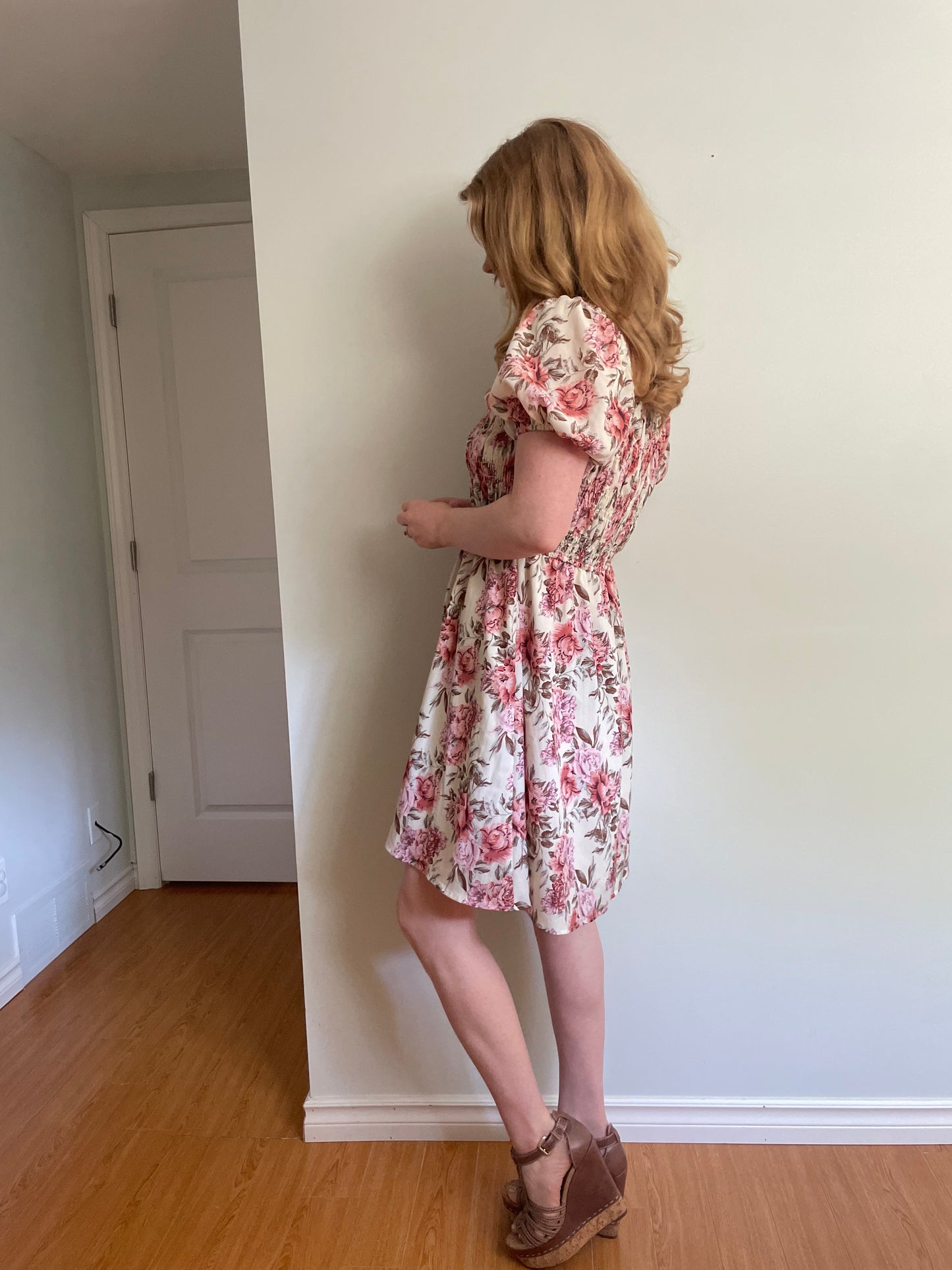 Hayden Los Angeles Ivory Pink Floral Smocked Puff Sleeve Dress - Medium