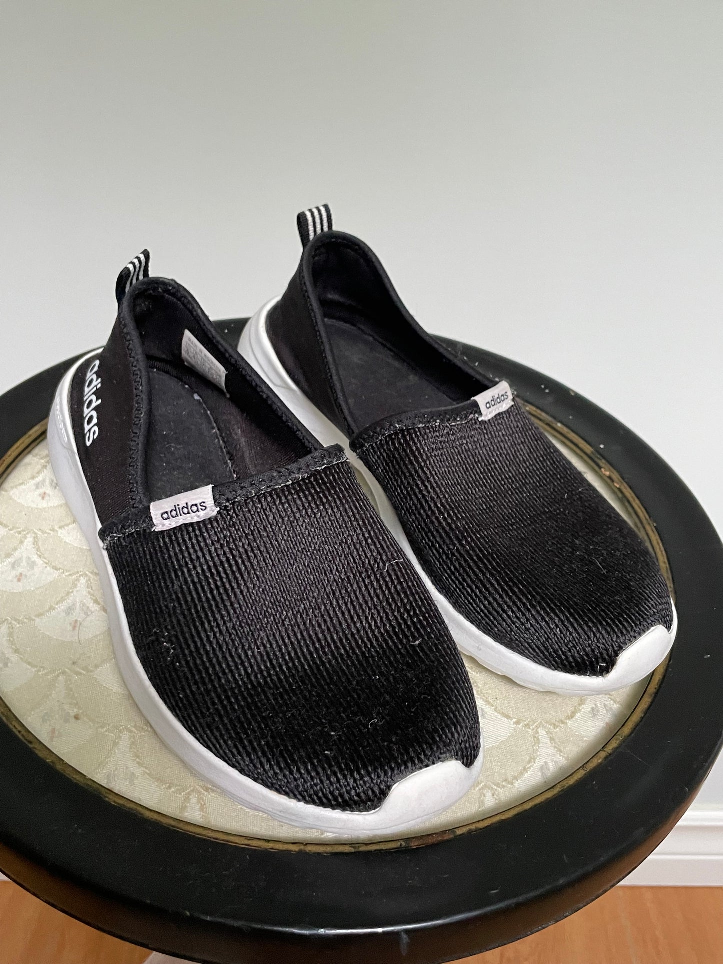Adidas Black & White Cloudfoam Slip-On Shoes – Size 6