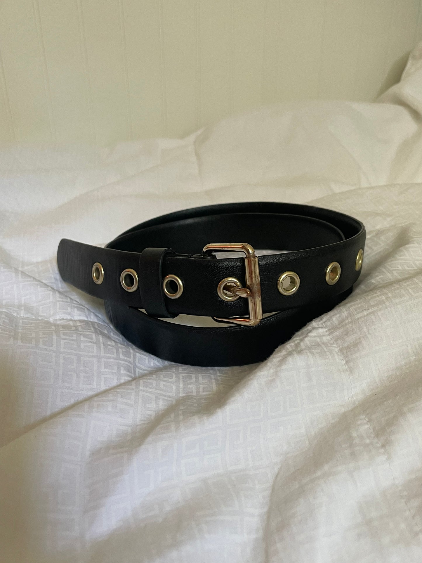 Black Synthetic Leather Gold Grommet Belt – S/M