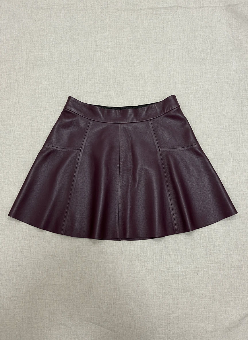 Banana Republic Burgundy Lamb Leather Mini Skirt – Size 10