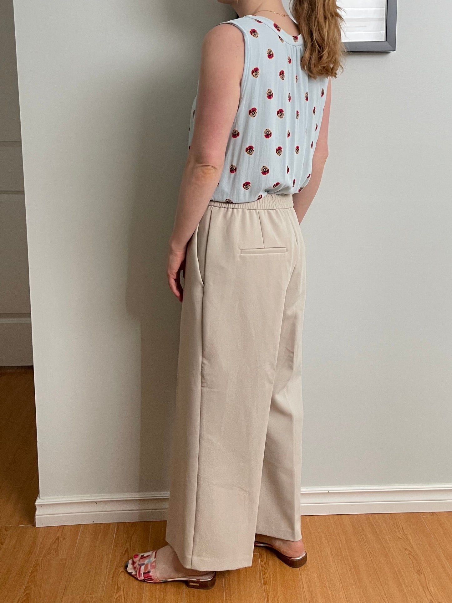 ZARA Beige Wide Leg Trousers – Elastic Waist NWT – Large