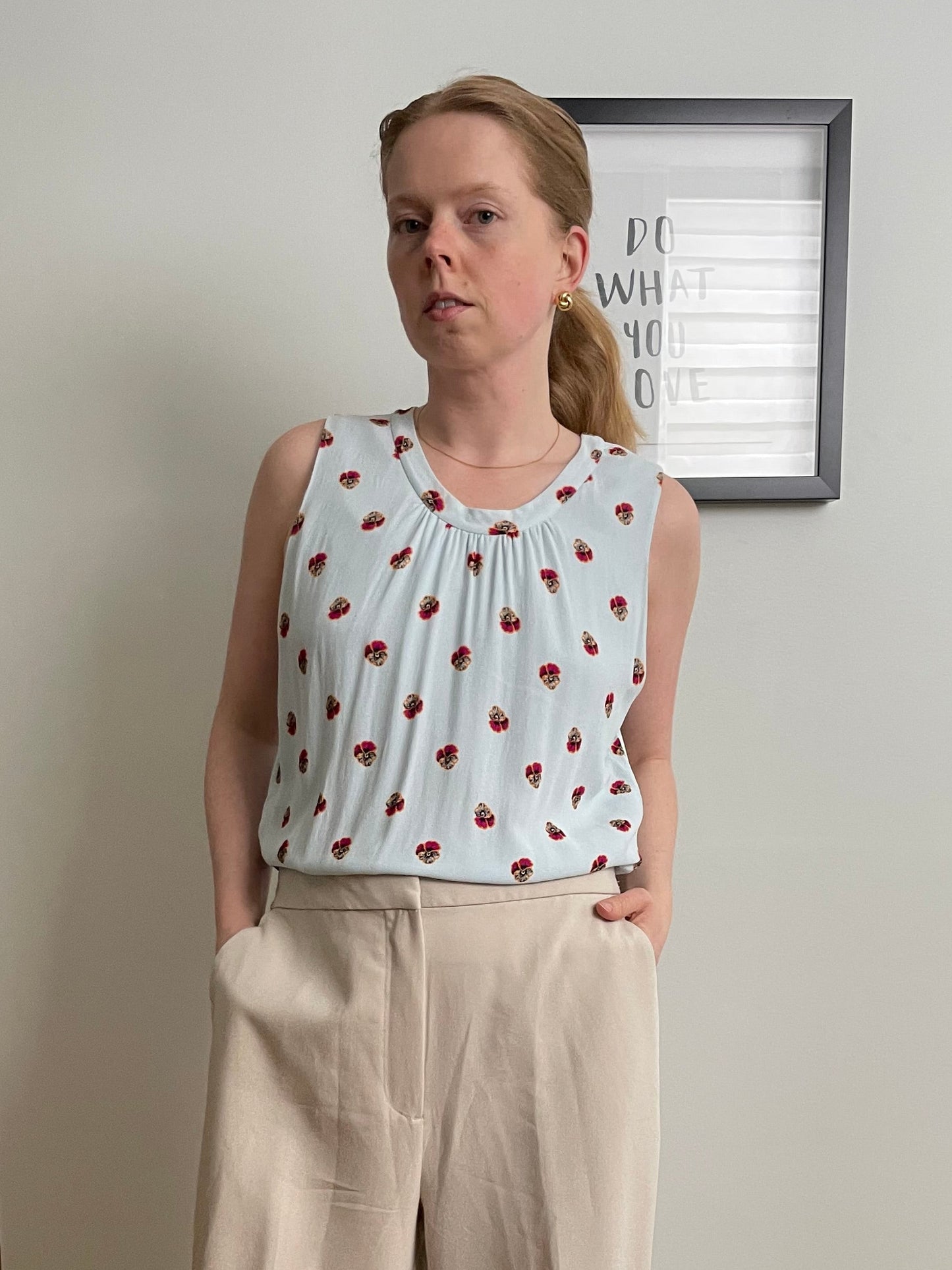 BABATON Aritzia Light Blue Floral Sleeveless Blouse – Size Large