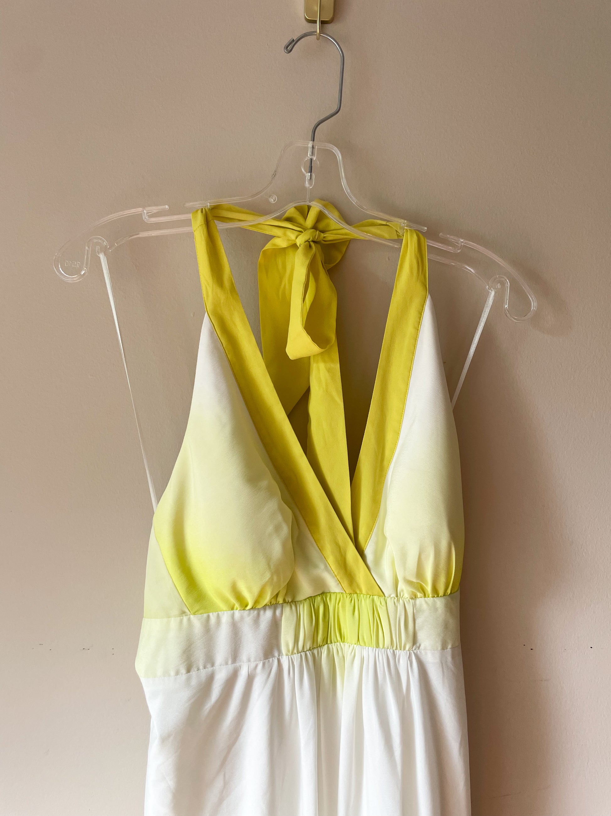 Jessica Simpson Yellow Brown Forest Backless Halter Maxi Dress - Size 8 Jessica Simpson Yellow Brown Forest Backless Halter Maxi Dress - Size 8