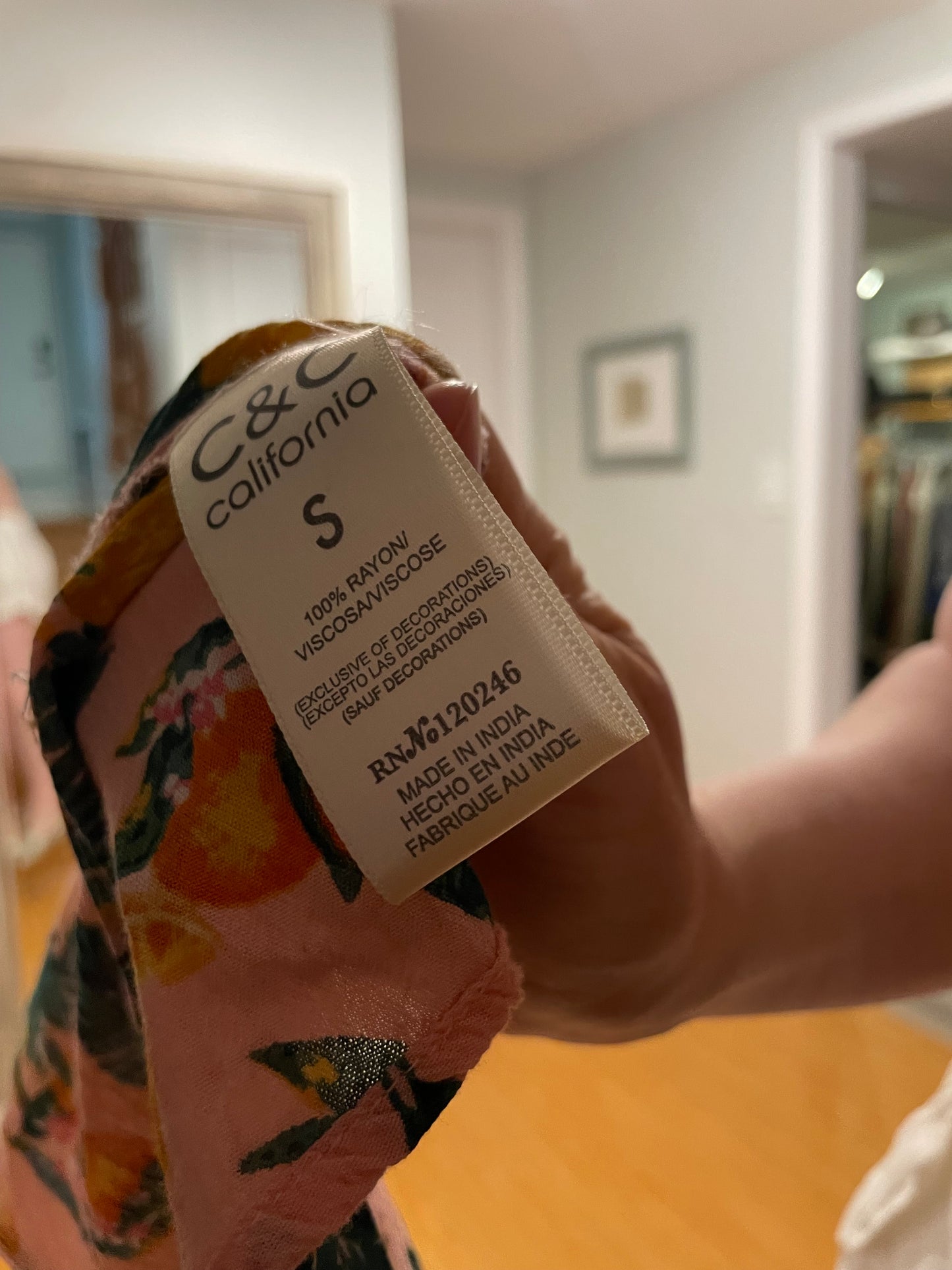 C&C California Peach Pink Tropical Fruit Button-Up Blouse – Small