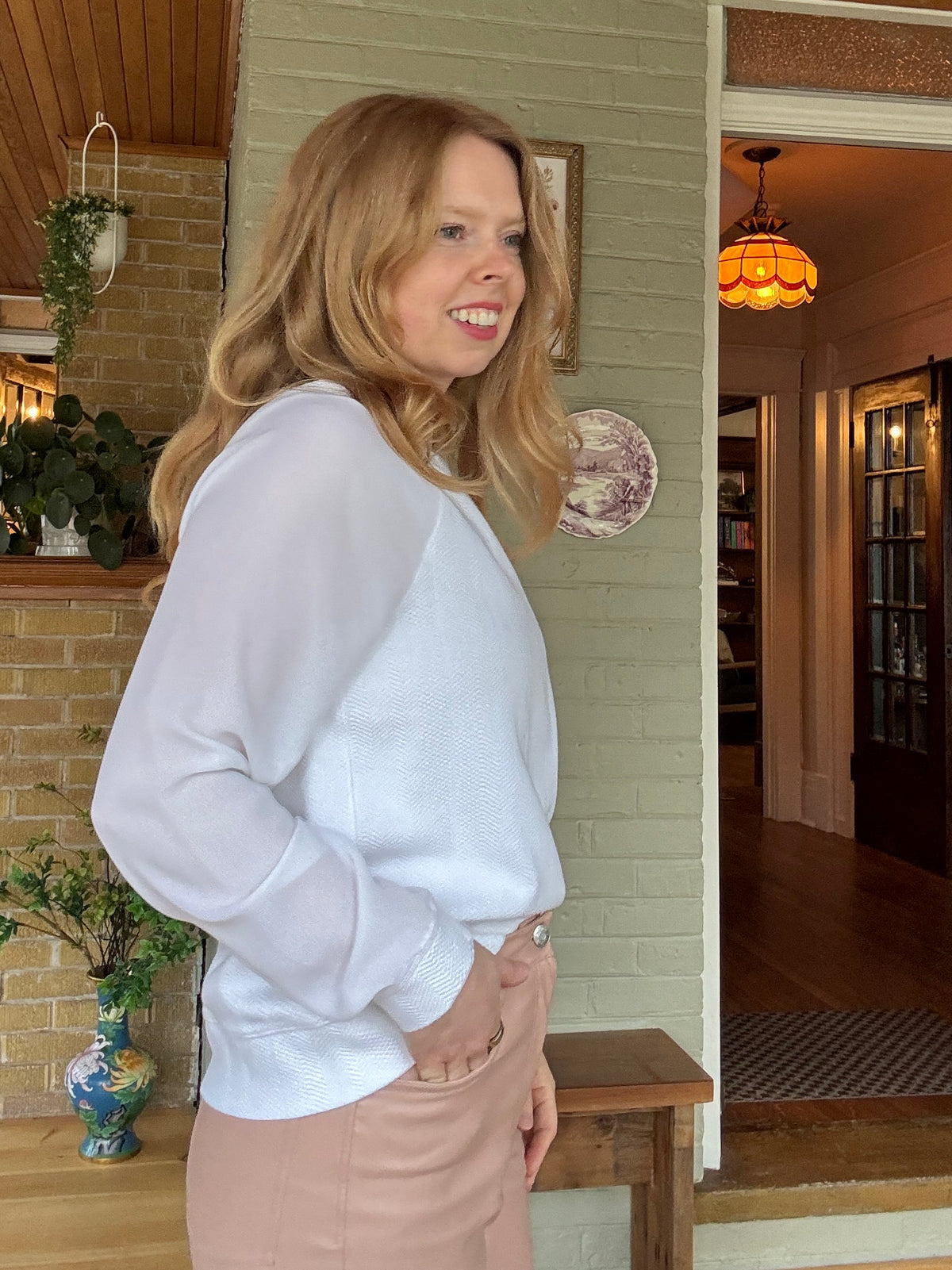 Lord & Taylor White Textured Pullover Sweater Top – Medium