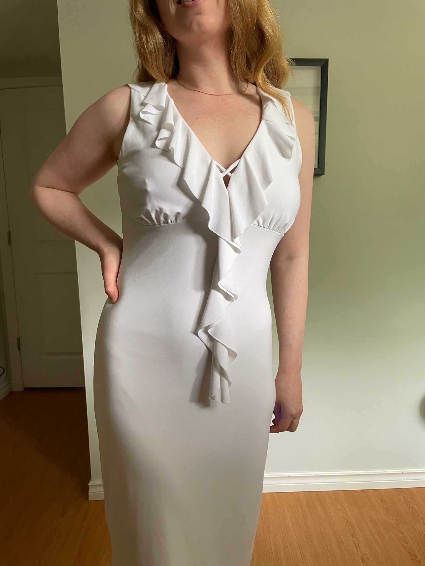 Frank Lyman Design White Ruffle Sheath Dress - S/M