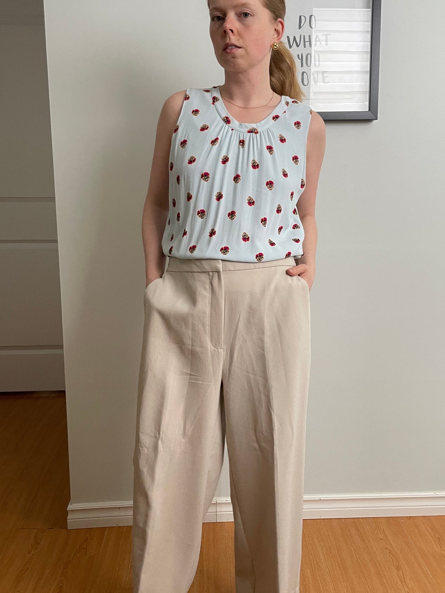 ZARA Beige Wide Leg Trousers – Elastic Waist NWT – Large