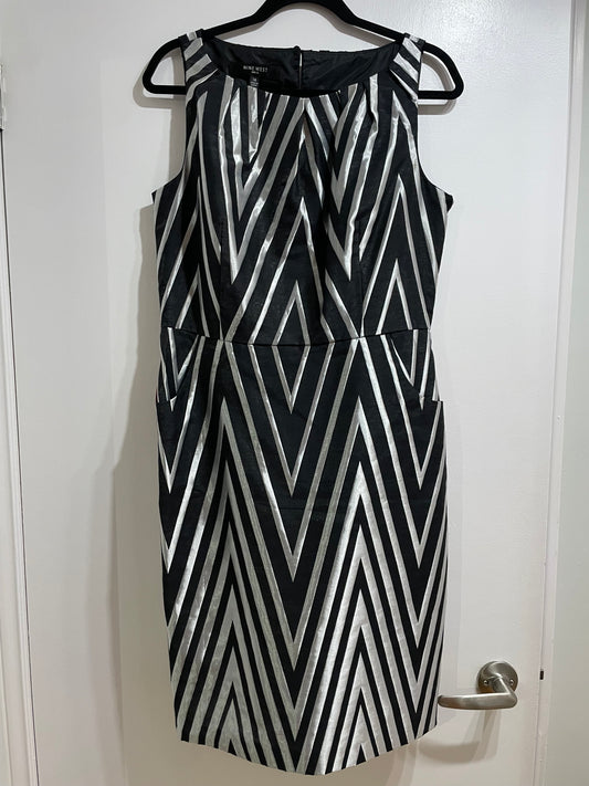 Nine West Black & Silver Chevron Sheath Dress with Red Belt – Size 14