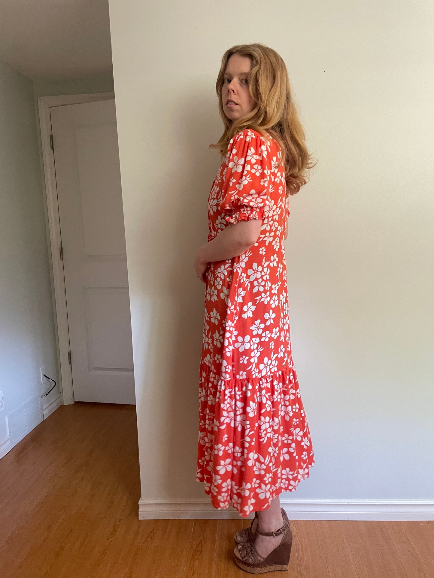 Maxcares Coral Tropical Floral Button Front Midi Dress - Large