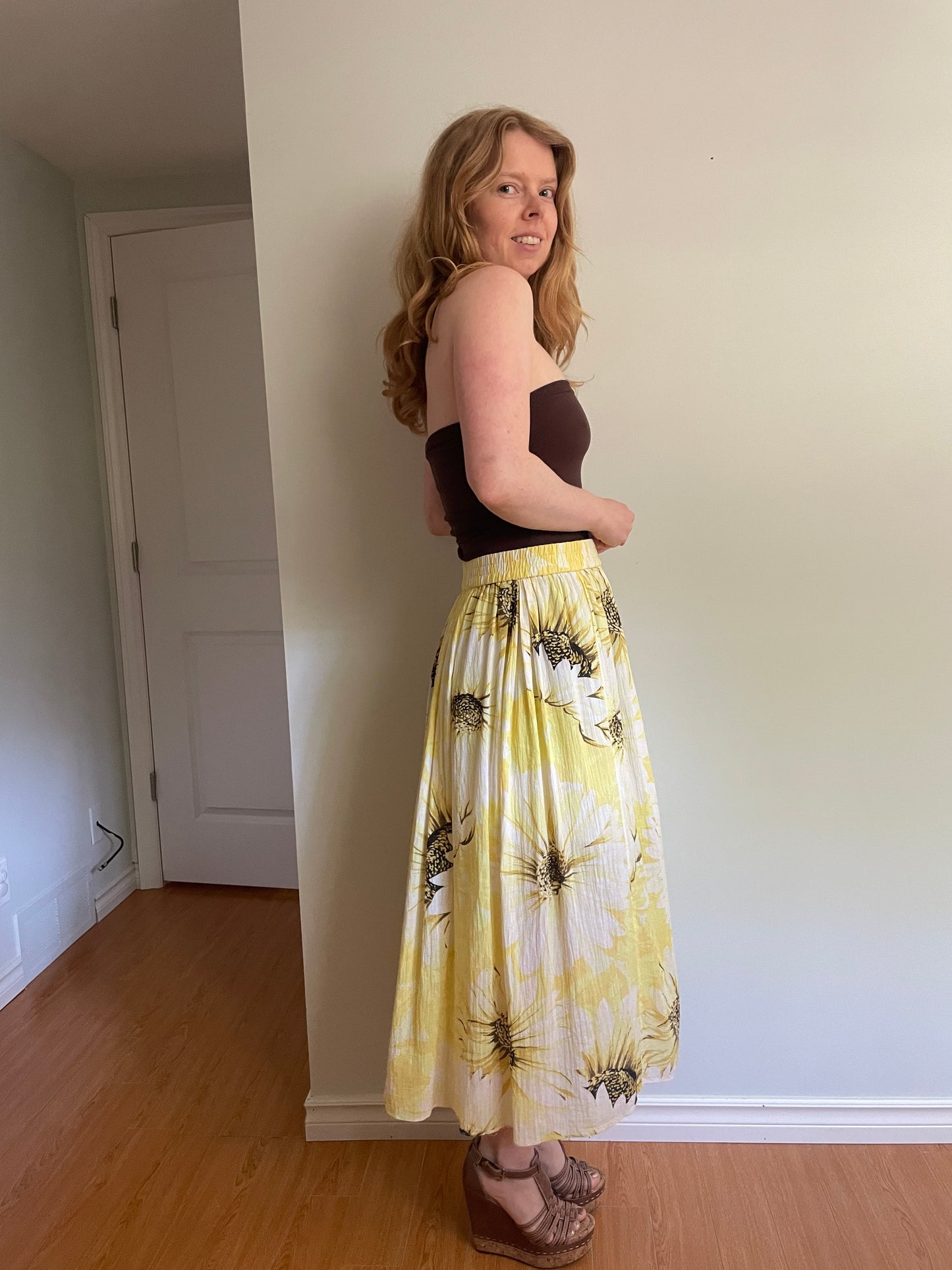 H&M Yellow Sunflower Print Cotton Midi Skirt - Medium